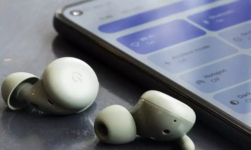 Google rolls out an update for its Pixel Buds A-series