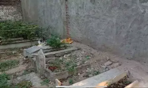 Graveyards with encroachments worry Muslim community