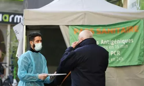 Code white alert in southern France as 5th Covid wave peaks