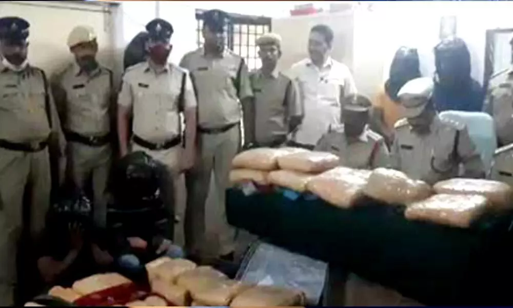Hyderabad police seize Rs 67 lakh worth ganja being smuggled in train