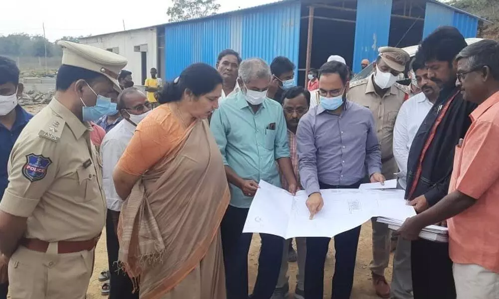 Minister for Tribal Welfare Satyavathi Rathod inspecting the construction of medical college in Mahabubabad on Thursday