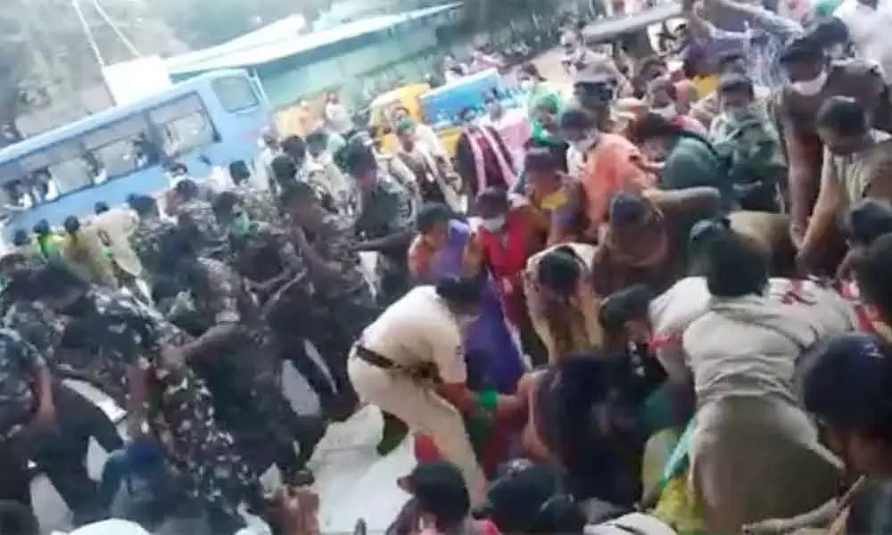 Tension erupts in Tirupati as contract sanitation workers protest