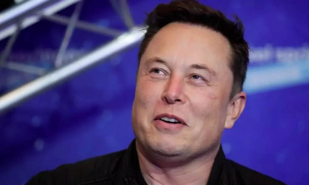 Elon Musk Thinking of Quitting his Jobs, to be an Influencer