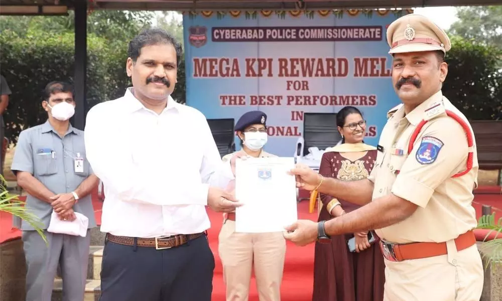 Cyberabad Police Commissionerate organises Mega KPI reward mela