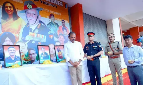 MLA Bhumana Karunakar Reddy, Municipal Commissioner PS Girisha, Urban SP CH Venkata Appala Naidu, NCC  Group Commander Colonel Y Dungrakoti are paying floral tributes to the martyrs of helicopter crash, at SV University Stadium on Saturday.