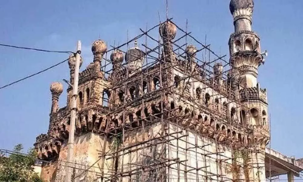 450-yr-old Masjid-e-Qutub Shahi all set for renovation