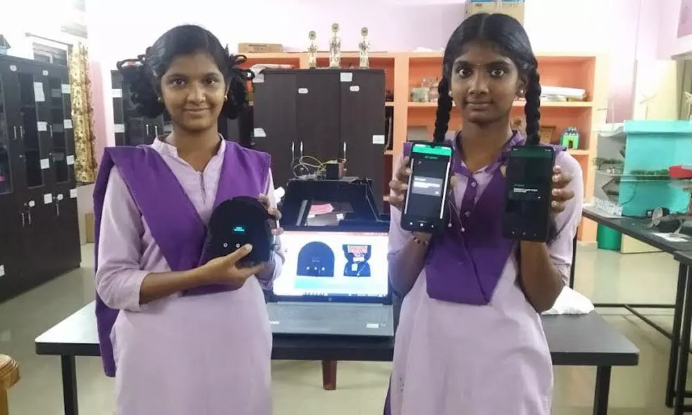 Students of Andhra Pradesh Social Welfare Residential Centre of Excellence, Madhurawada, explaining the women safety device designed for Atal Tinkering Lab Marathon–2020 in Visakhapatnam