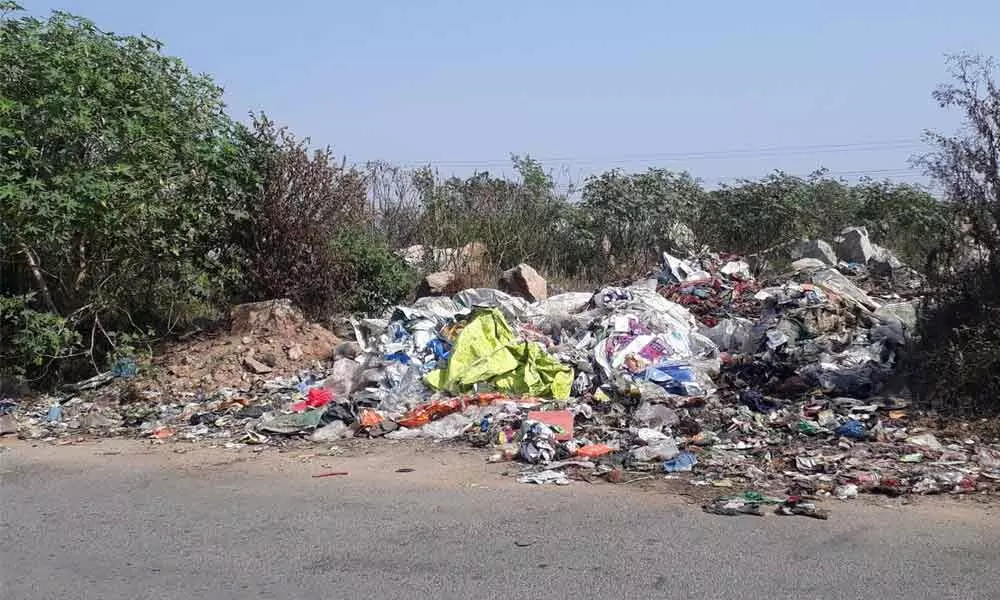 Garbage dumping, burning rampant at Jalpally Lake