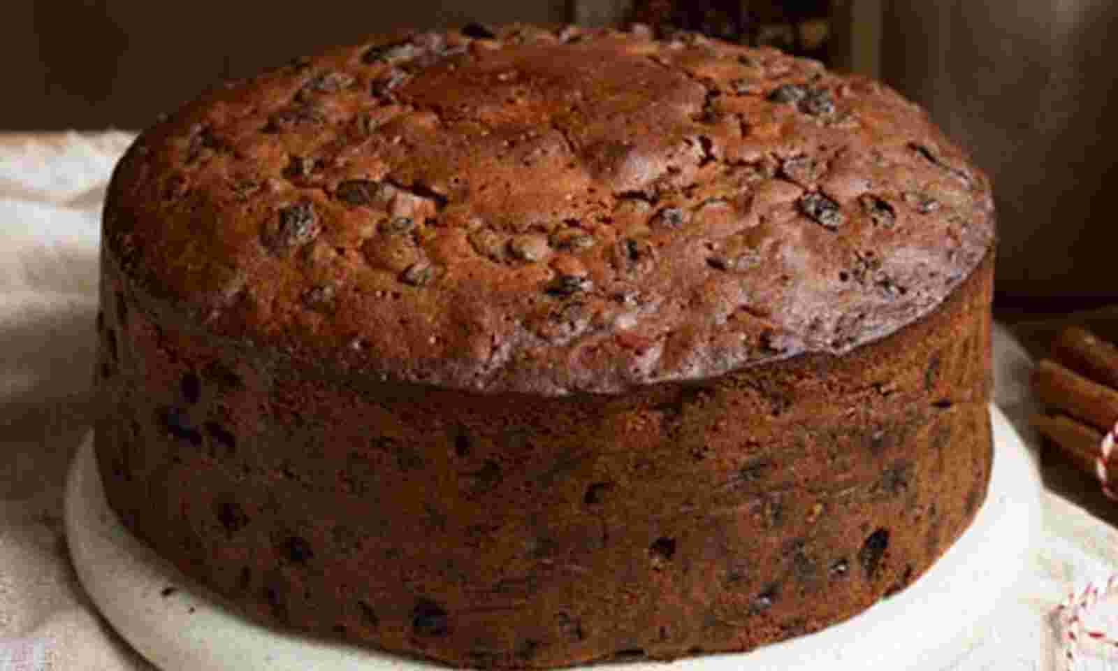 Round Shaped Chocolate Plum Cake - 400gms - Dunkel braun
