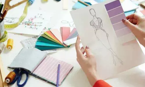 Career options in online fashion market