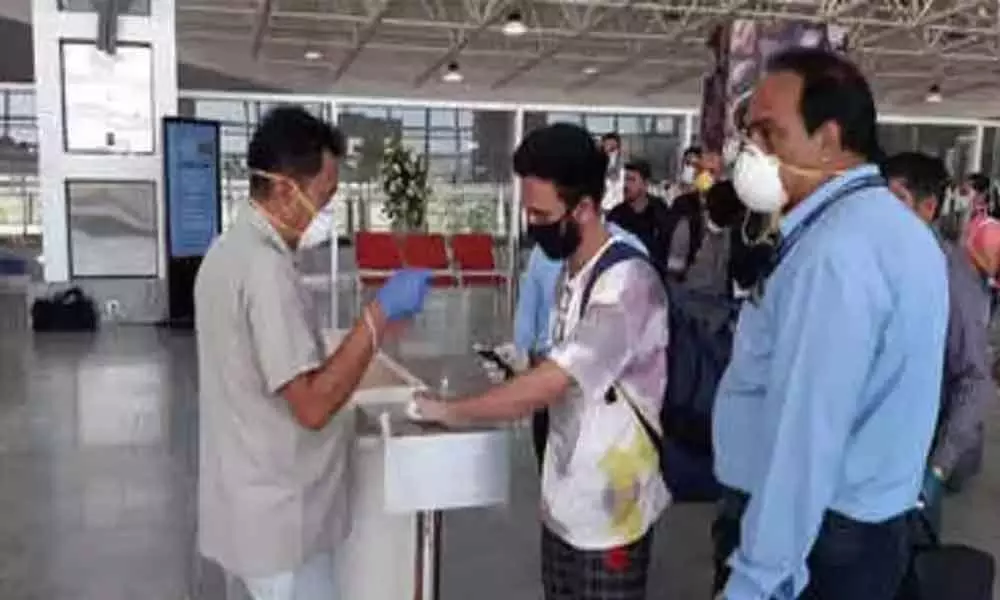 Nellore admin keeps tight vigil at Chennai airport on foreign returnees