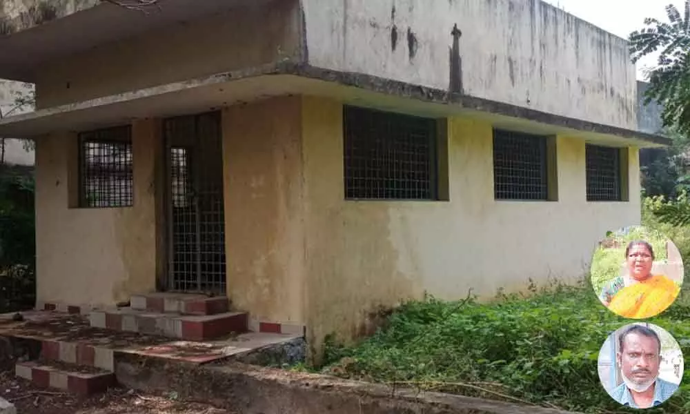 Abandoned building meant for performing 11th day ceremony at graveyard