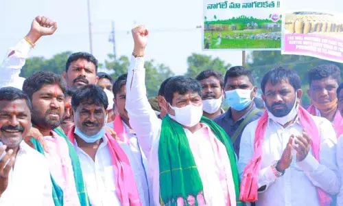 Warangal East MLA Nannapuneni Narender leading a protest in Fort Warangal on Monday