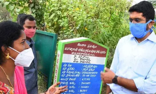 Board that exhibits employment guarantee work details