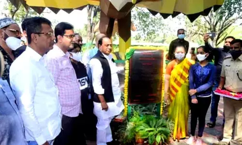 Facilities are being improved at Hyderabad zoo: Indra Karan Reddy