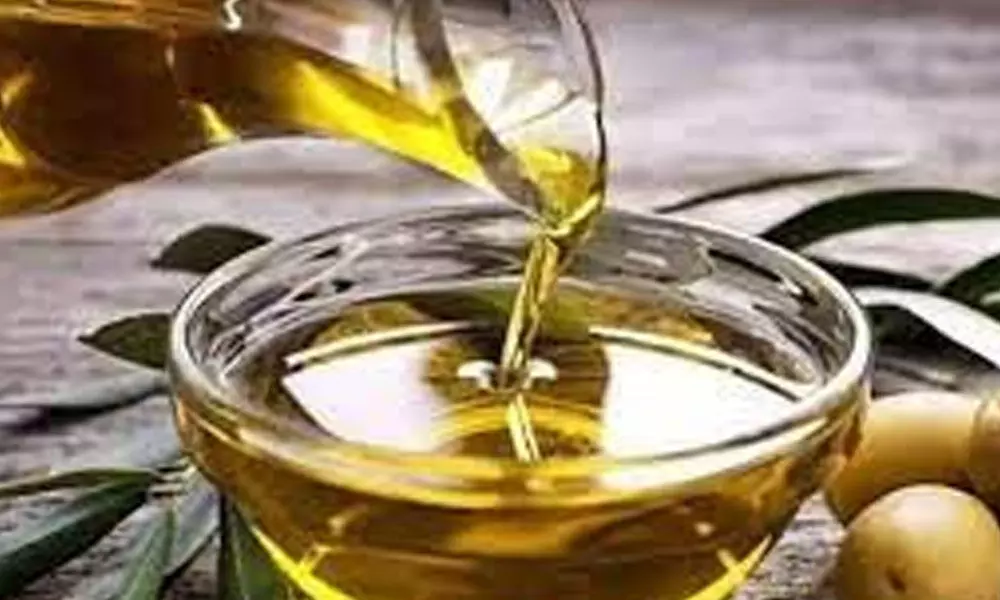 Breather for consumers as edible oil brands slash prices