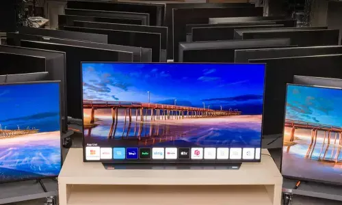Year-End Bonanza: Top Smart TVs of 2021