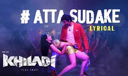 The Lyrical Video Of ‘Atta Sudake’ From Ravi Teja’s Khiladi Is Out…