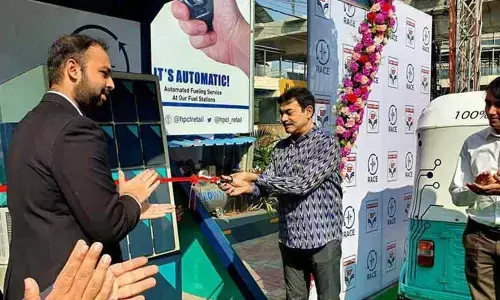RACEnergy joins HPCL to launch 1st battery swap station in Hyderabad