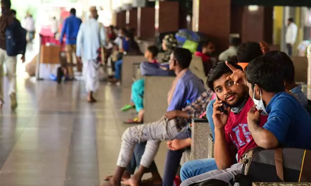 Hyderabad: Public transport passengers flout Covid precautions