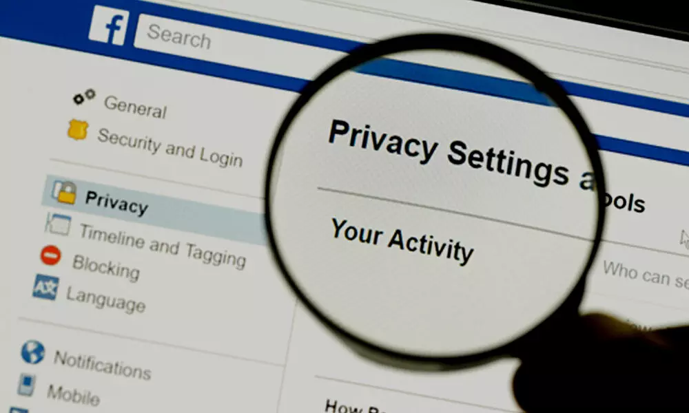 Facebook Wants You to Learn About Its Privacy Settings
