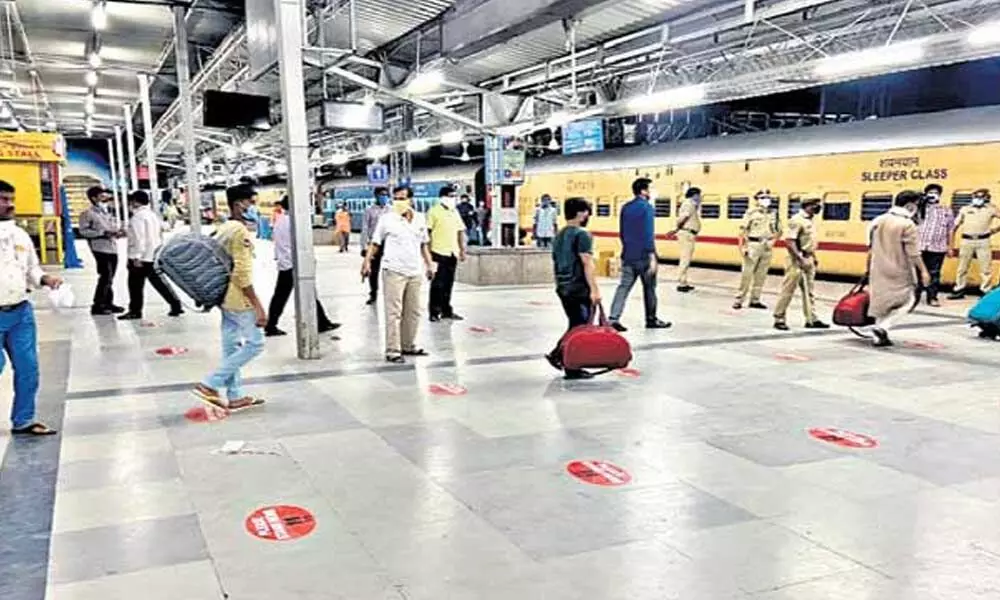 Platform ticket rates hiked temporarily for Sankranti