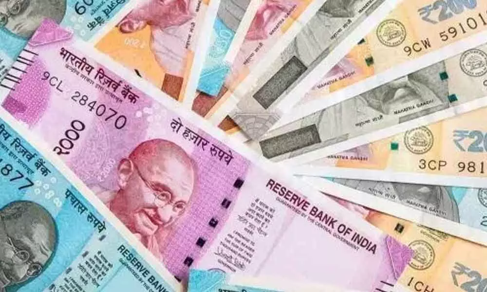 Currency update today: Indian rupee against US Dollar on 12 January 2022