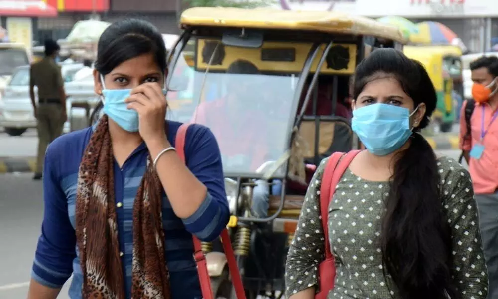 Only 45.75% people seen donning masks in Hyderabad