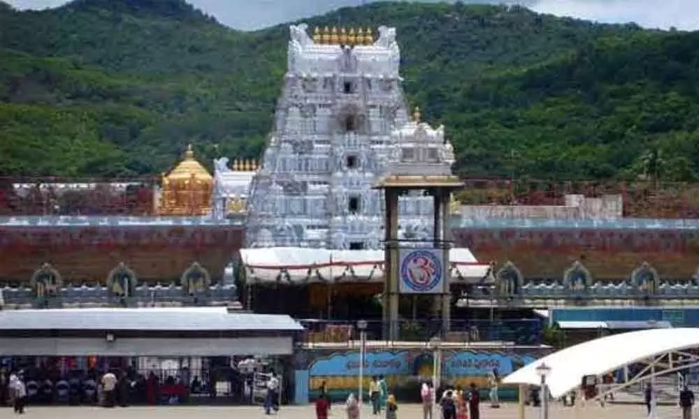 TTD cancels Arjitha services from March 13 to March 17 amid annual Teppotsavam