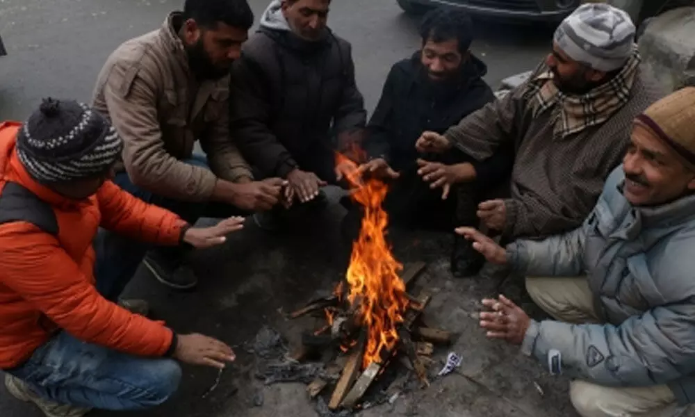 Unabated cold wave continues in J&K, Ladakh