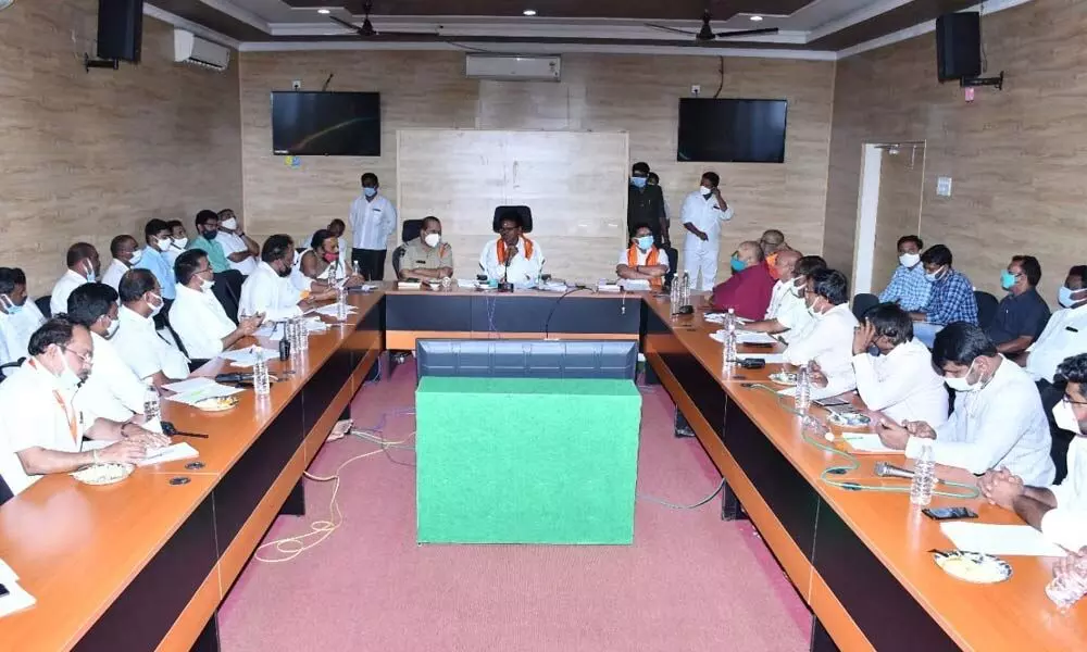 Temple Executive Office S Lavanna holding a meeting with officials over the stopping of Sparsha darshnam, antaralaya darshanam and amma vari antaralaya darshanam at Srisailam temple on Sunday