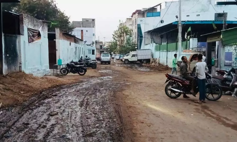 Chandulal Baradari residents battle a host of civic problems