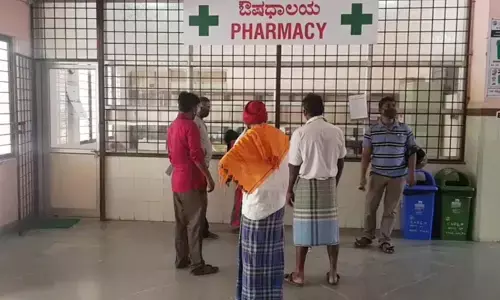 Karnataka Issues New Advisory On Hospital For The Patients To Attend Hospitals Only In Emergency