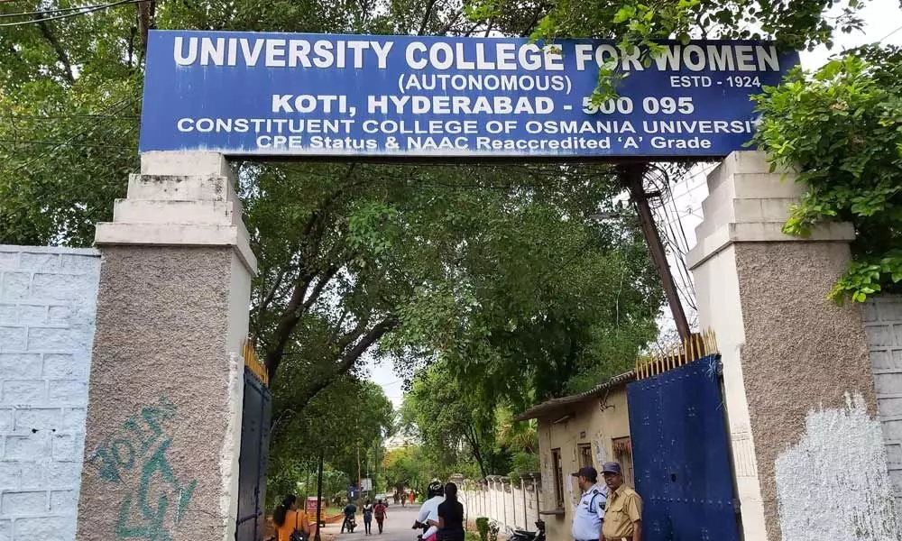 Hyderabads Koti womens college to be turned as women university