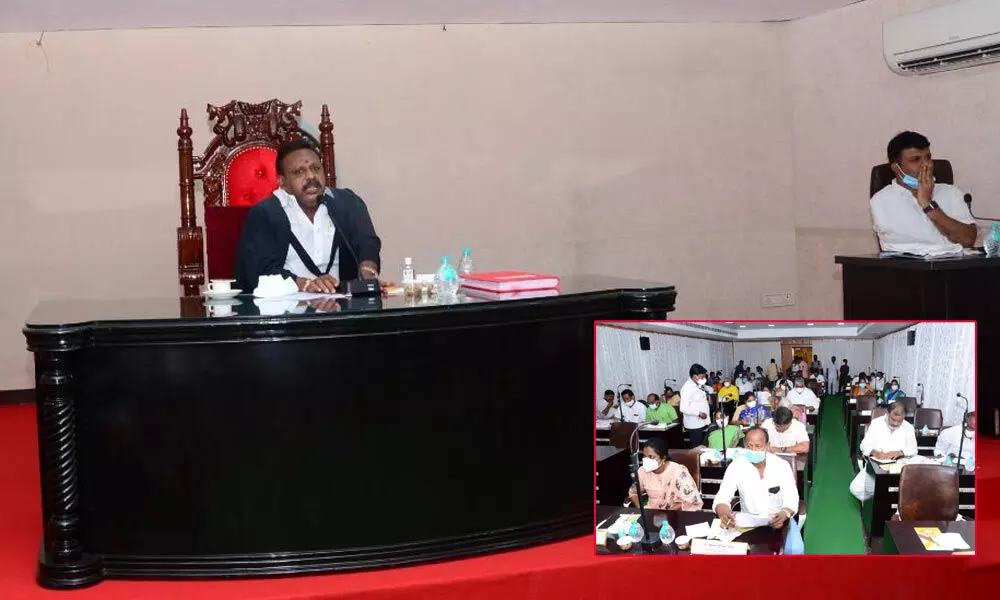 Deputy Mayor Mudra Narayana presiding over the municipal council meeting in Tirupati on Tuesday
