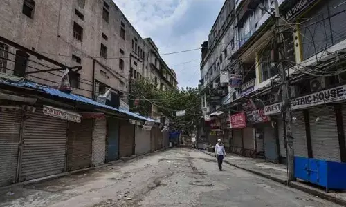 WHO tells India not to go for blanket bans to contain Covid