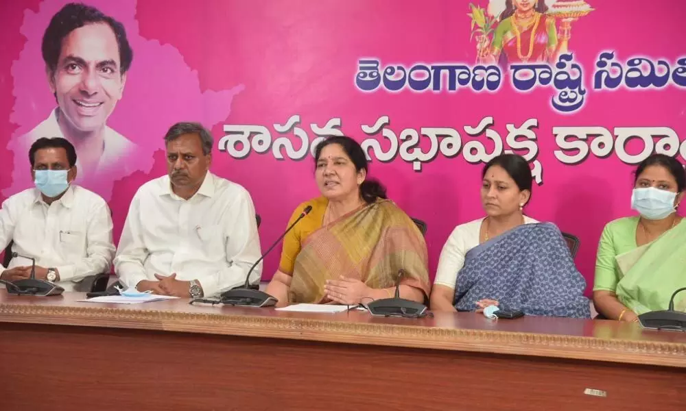 TRS mocks BJP’s Mission of winning all ST seats