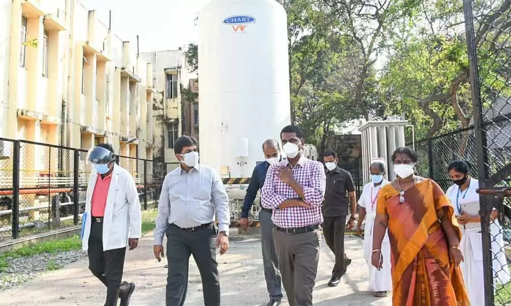 District Collector M Hari Narayanan inspecting Chittoor government hospital on Friday. DCHS Dr P Saralamma and hospital superintendent Dr Arun Kumar are also seen.­