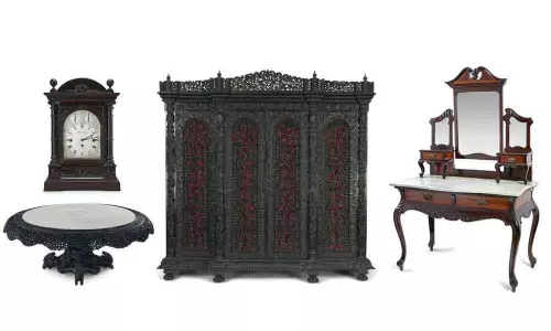 Opulent collectibles auction