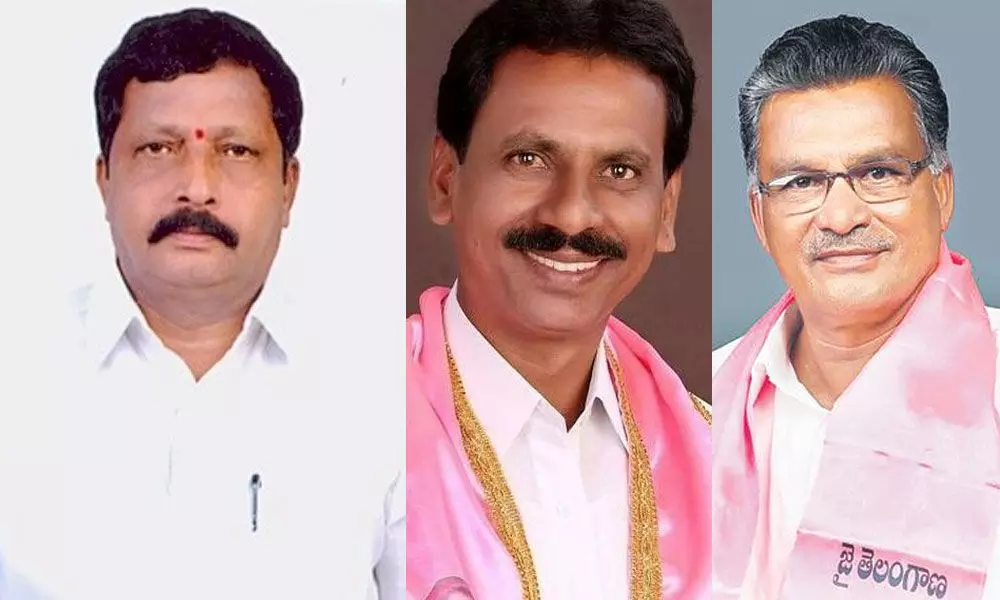 Badugula Lingaiah Yadav, MP and TRS district president of Suryapet, Ramavath Ravindra Kumar, MLA and TRS district president of Nalgonda and Kancharla Ramakrishna Reddy, Yadadri- Bhongir district TRS president