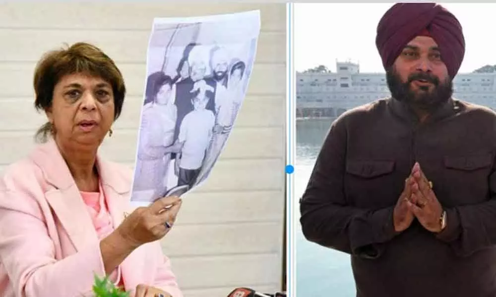 Navjot Singh Sidhu a cruel man, abandoned our mother: His sister