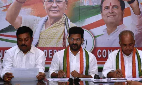 Congress Demands Jobs, Unemployment Dole