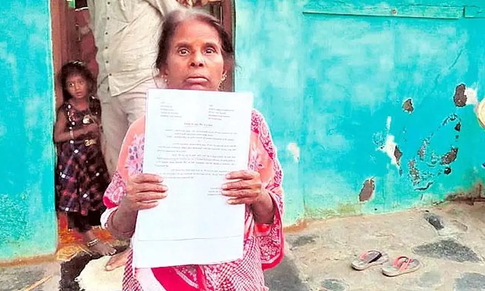 Andhra Pradesh: Woman complains tenant of evicting her from house with fake documents in Anantapur