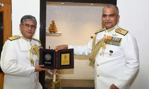 Navy chief visits Eastern Naval Command