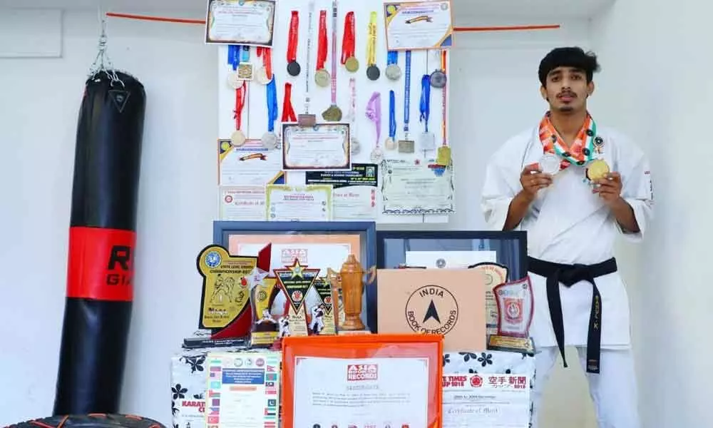 Madikeri martial artist finds place in Asian Book of Records