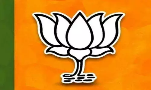 BJP slams KTR for remarks on Singareni auction