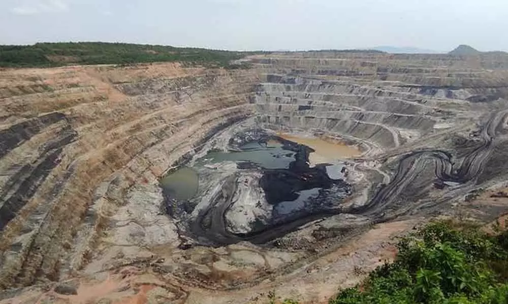 Khammam: SCCL workers to stage protest against coal mines sell off