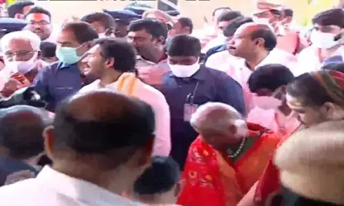 CM YS Jagan Mohan Reddy arrives in port city CM YS Jagan Mohan Reddy arrives in port city