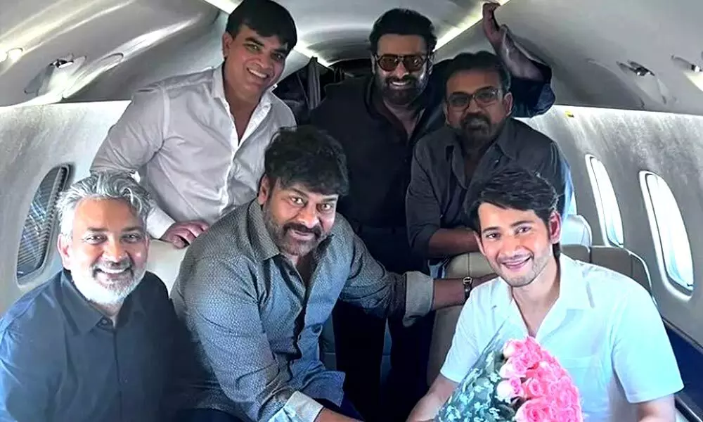 Mahesh Babu Shares A Special Pic With Tollywood Ace Actors On The Occasion Of His Wedding Anniversary