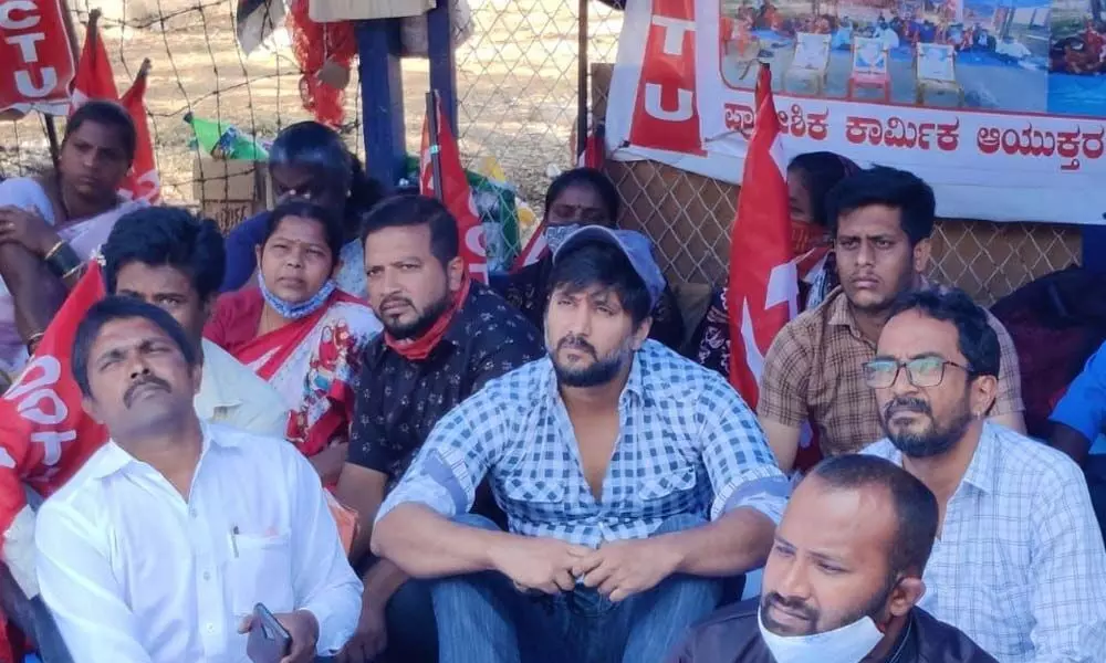 Actor-social activist extends support to ITI workers